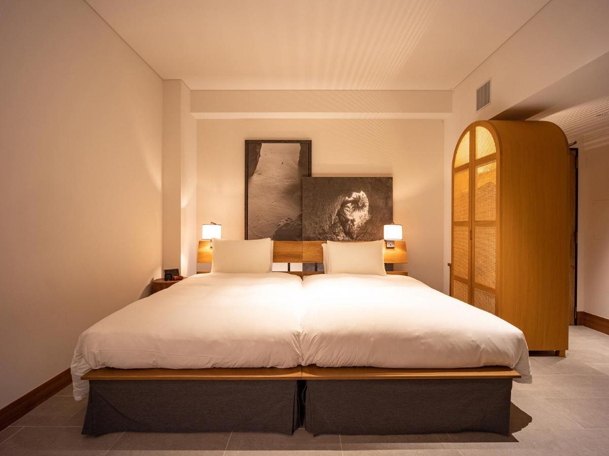 One Suite The Grand Nakijin Exterior foto